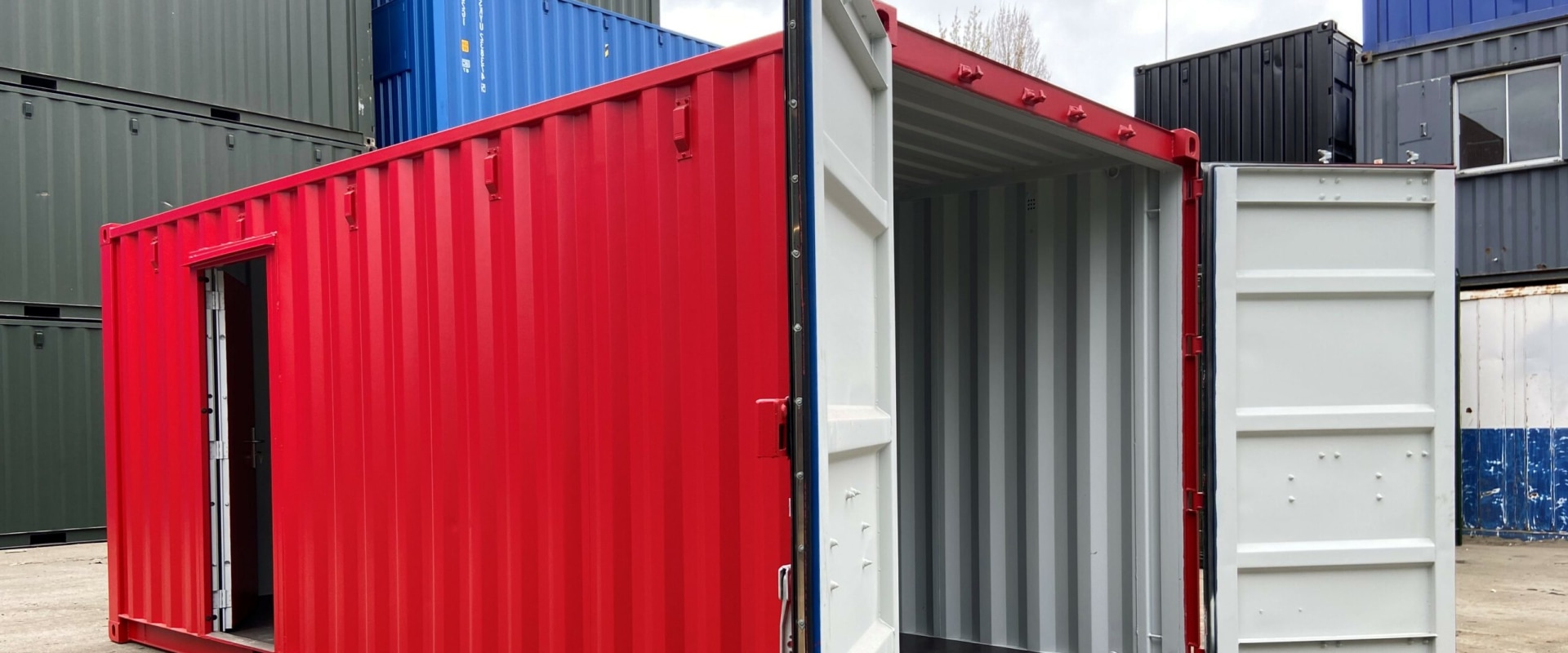 What to Look Out for When Buying a Shipping Container